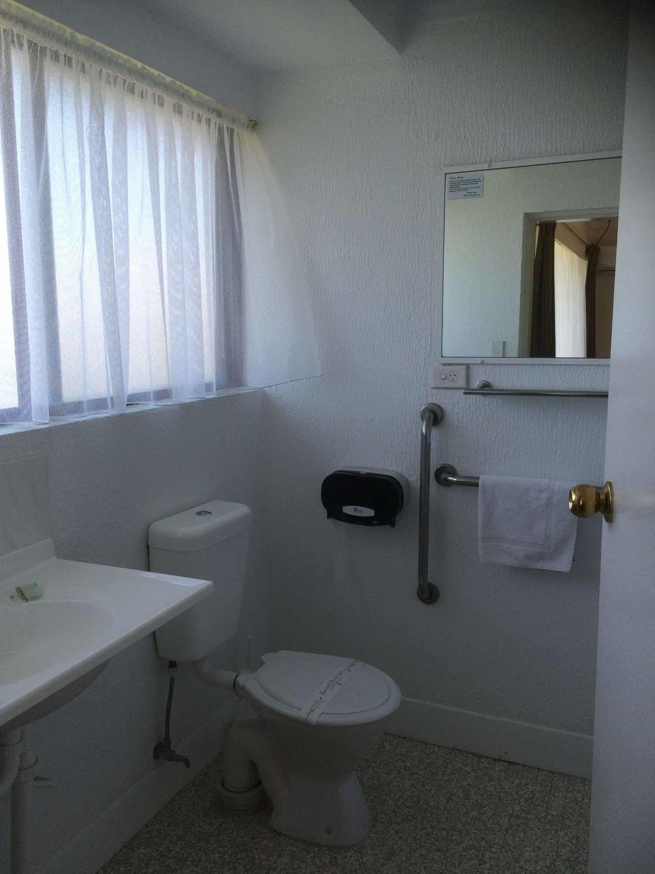 Hanging Rock Family Motel Batemans Bay Eksteriør bilde