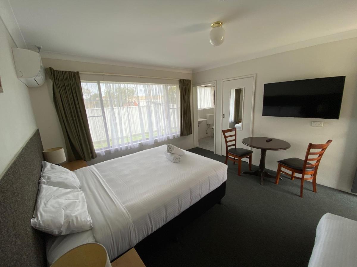 Hanging Rock Family Motel Batemans Bay Eksteriør bilde