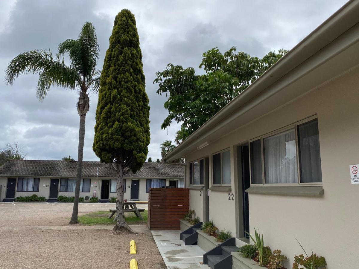 Hanging Rock Family Motel Batemans Bay Eksteriør bilde