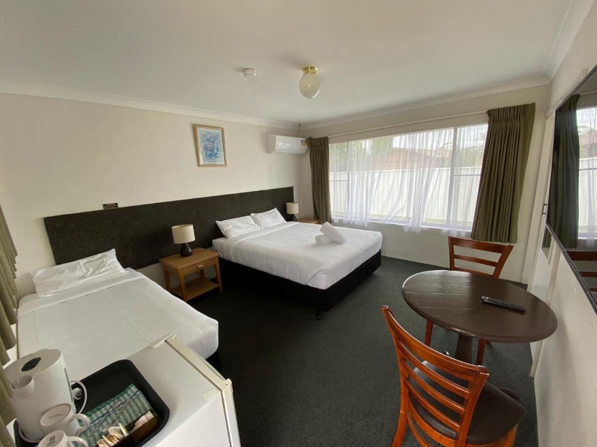 Hanging Rock Family Motel Batemans Bay Eksteriør bilde