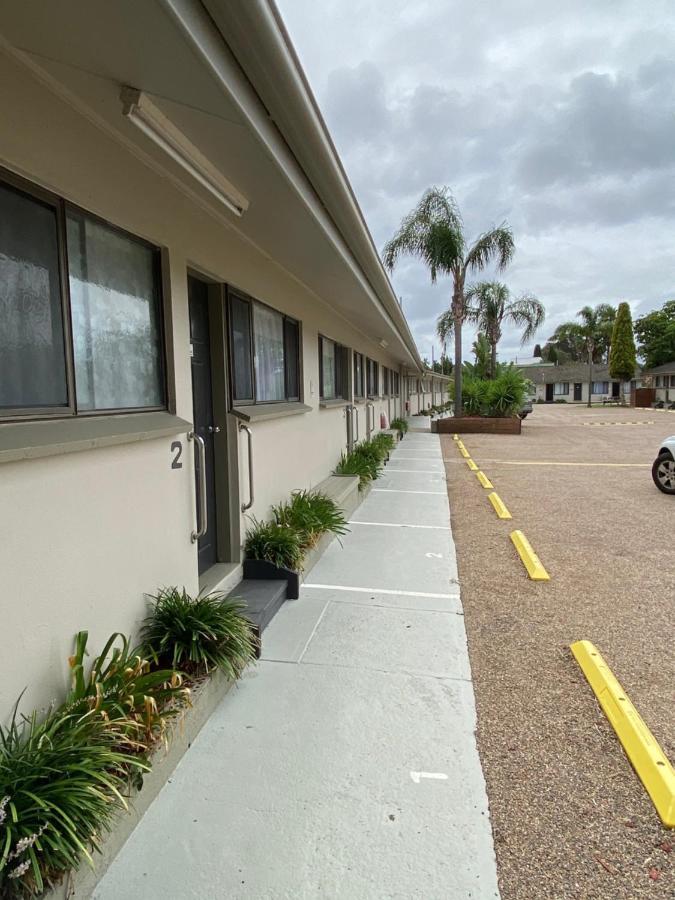 Hanging Rock Family Motel Batemans Bay Eksteriør bilde